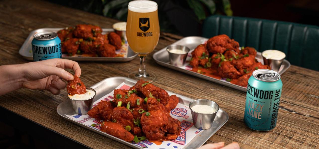 ホテル Brewdog Doghouse エディンバラ エクステリア 写真