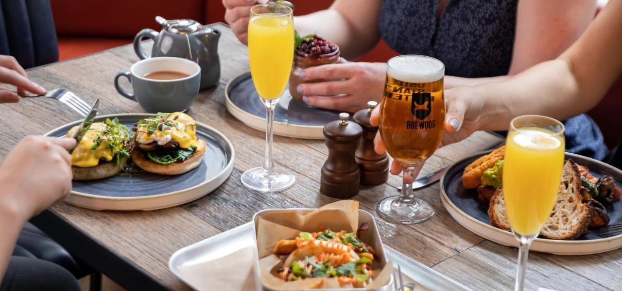 ホテル Brewdog Doghouse エディンバラ エクステリア 写真